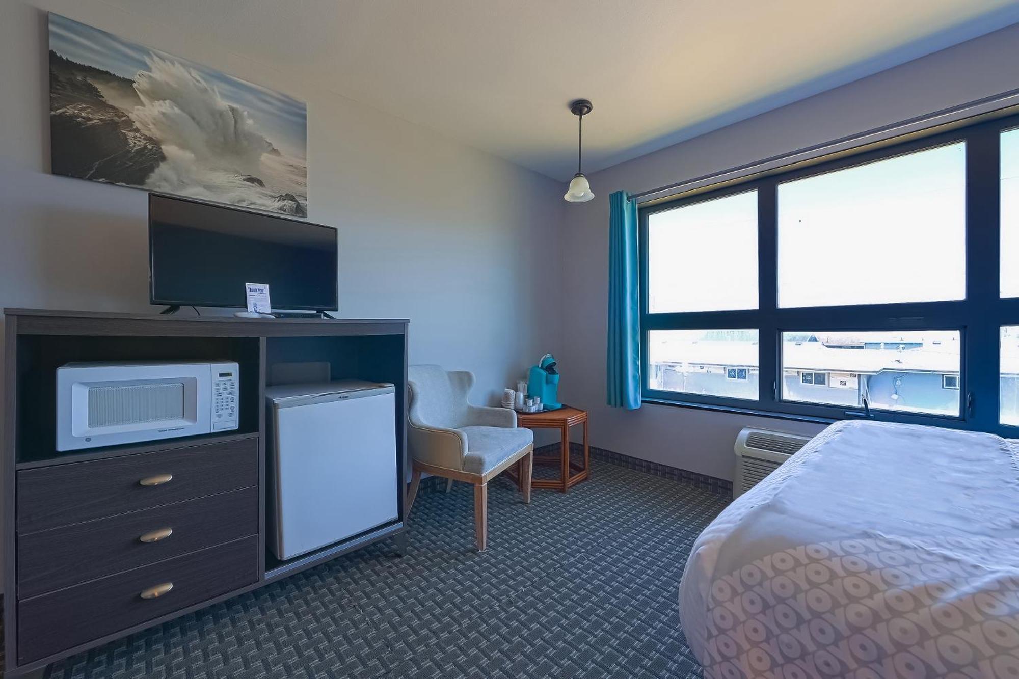 Oyo Waves Hotel Newport Or - Nye Beach Εξωτερικό φωτογραφία