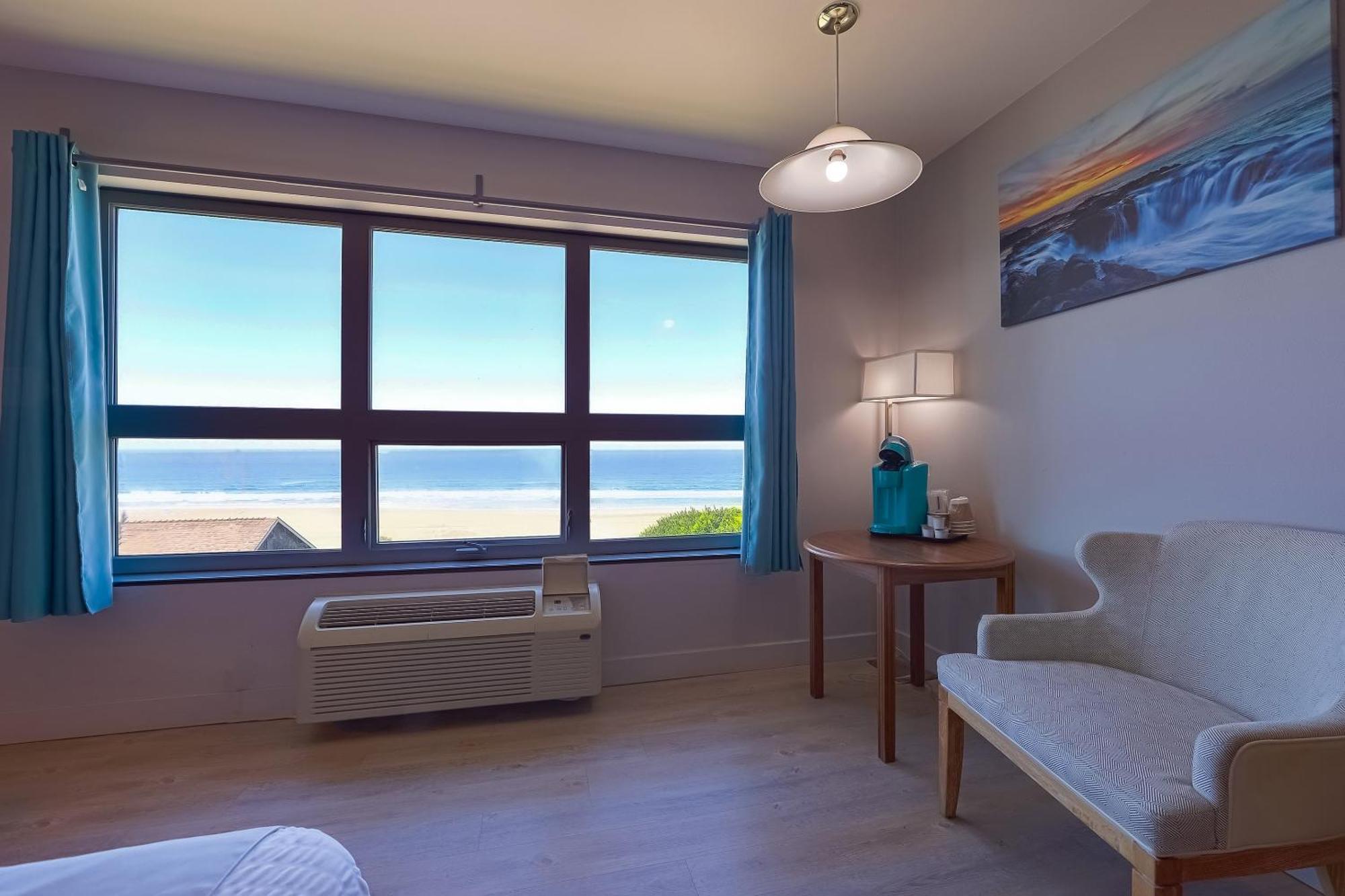 Oyo Waves Hotel Newport Or - Nye Beach Εξωτερικό φωτογραφία