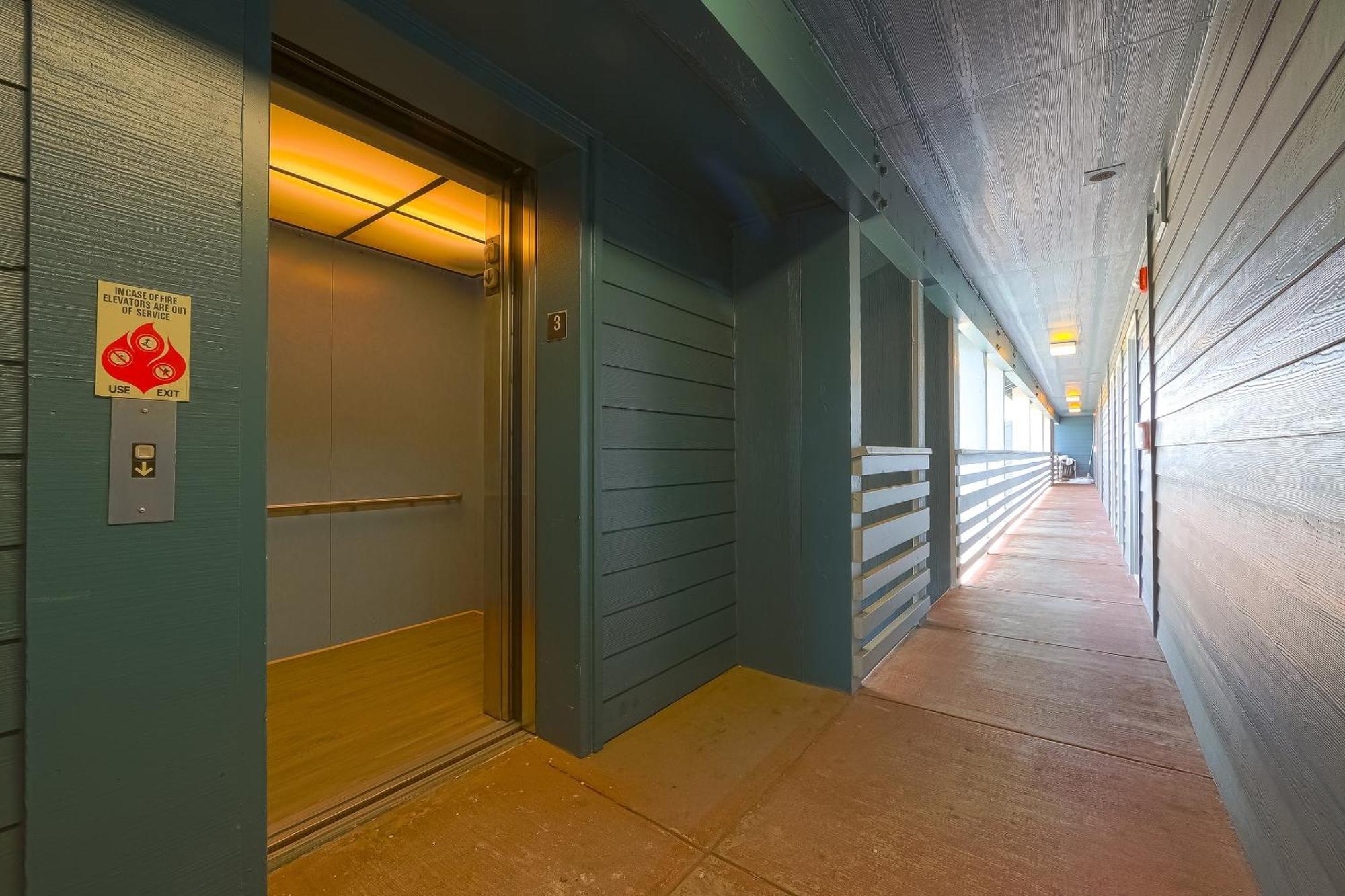 Oyo Waves Hotel Newport Or - Nye Beach Εξωτερικό φωτογραφία