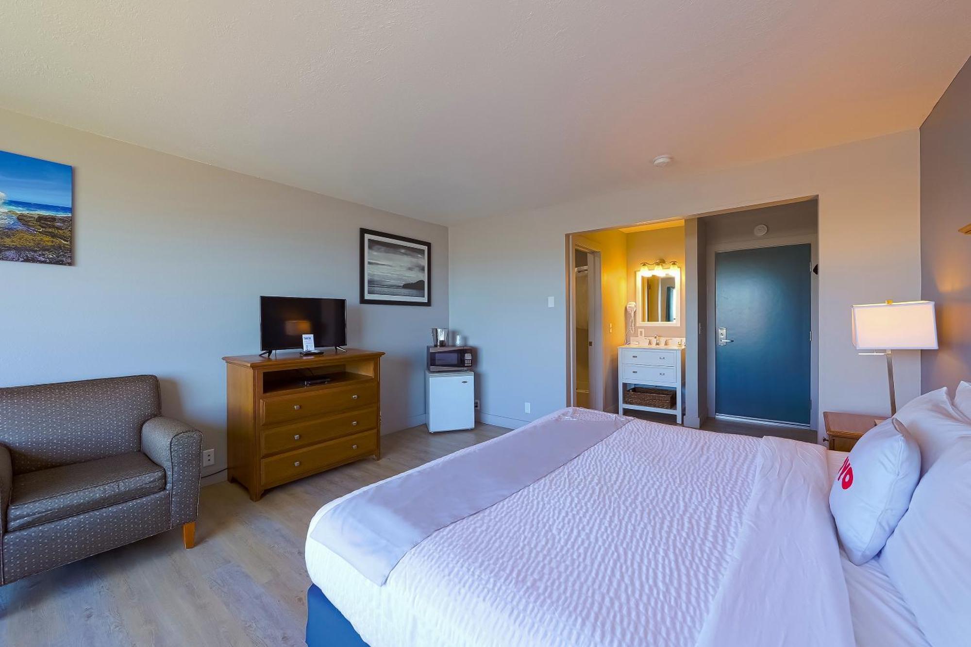 Oyo Waves Hotel Newport Or - Nye Beach Εξωτερικό φωτογραφία